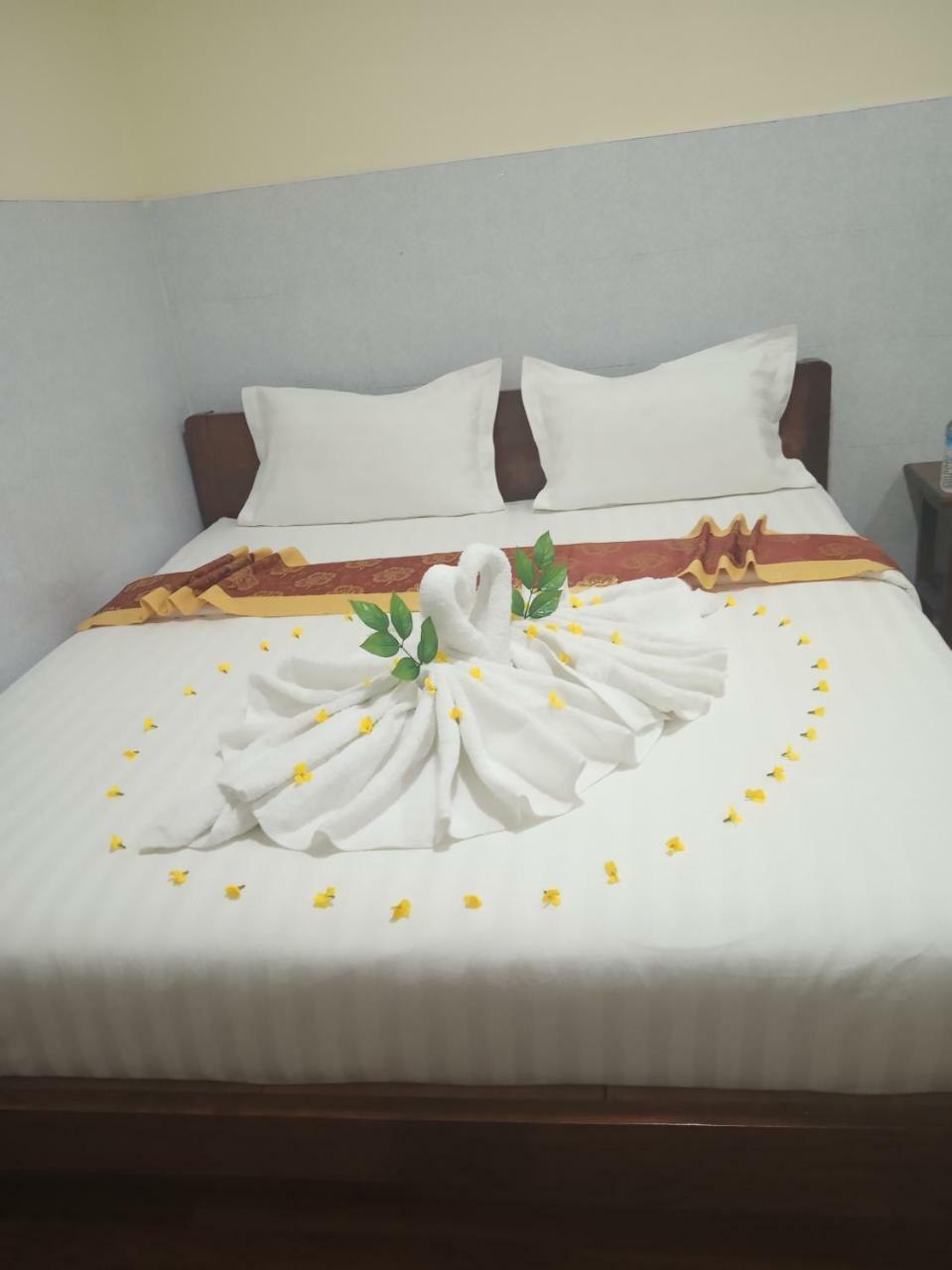 Shwe Wun Yan Motel Bagan Buitenkant foto