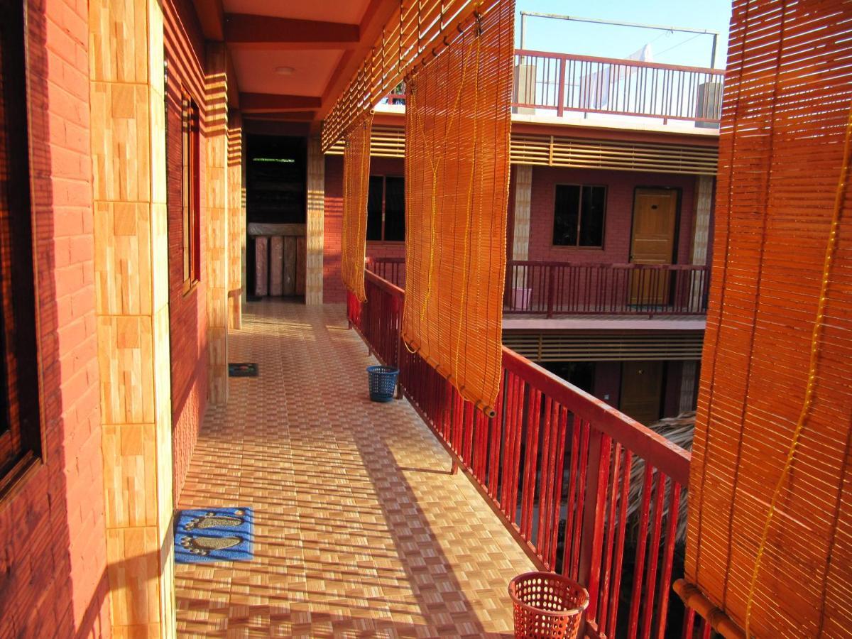 Shwe Wun Yan Motel Bagan Buitenkant foto